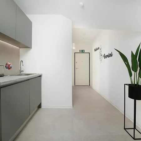 Patricia & Gemini Luxury